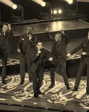 Straight No Chaser